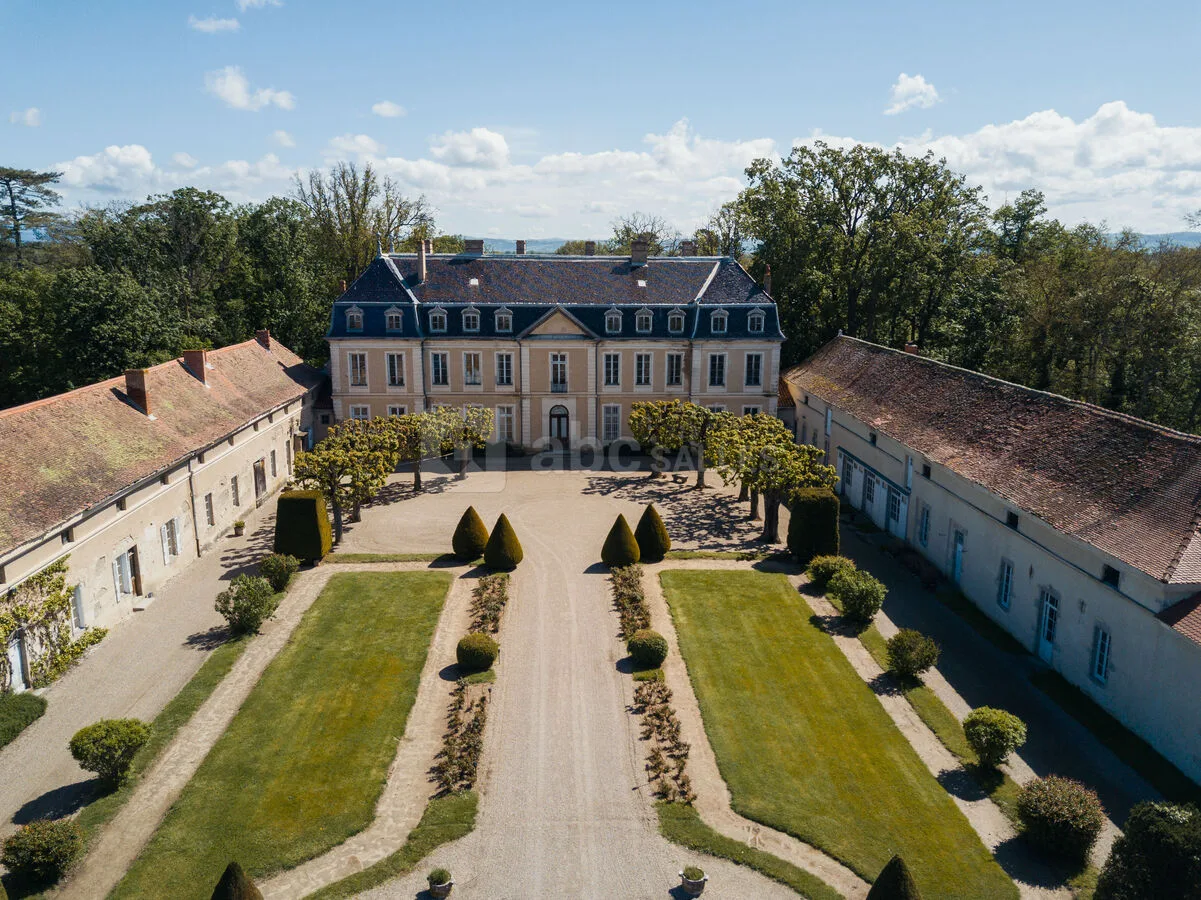 Châteaux de Magneux Hautes rives