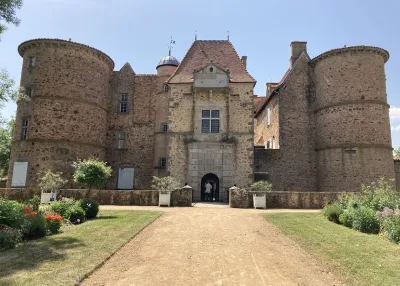 Château de symt Marcelle de félines — photo 2