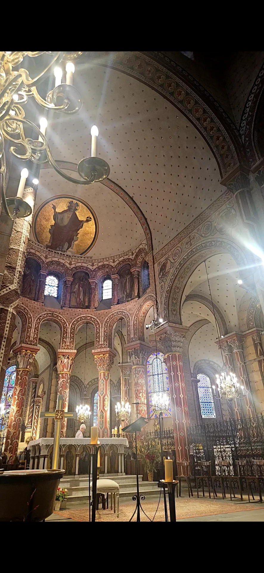 Abbatiale Saint-Austremoine