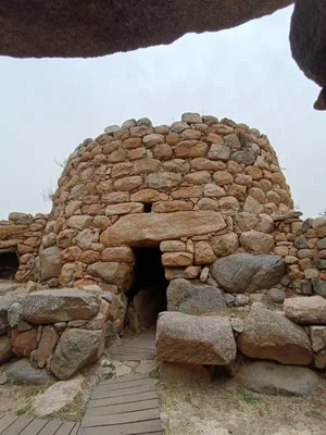 Nuraghe la prisogiona — photo 5