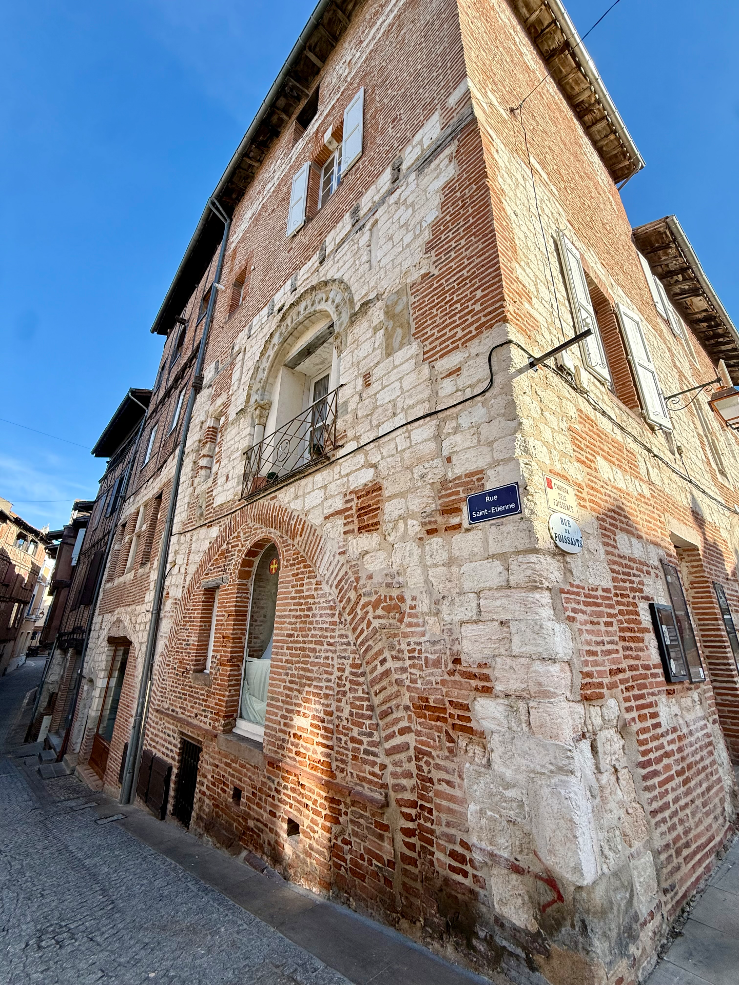 La maison Romane ou Hôtel de Fenasse