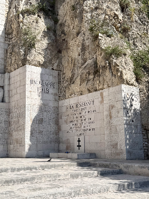 Monument aux morts du quai Raba Capeù — photo 3