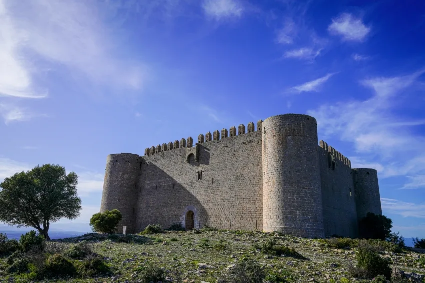 Chateau de Montgri