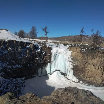Ulaan Tsutgalan Waterfall — photo 1