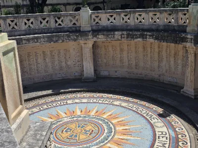Monument aux morts de Nîmes — photo 5