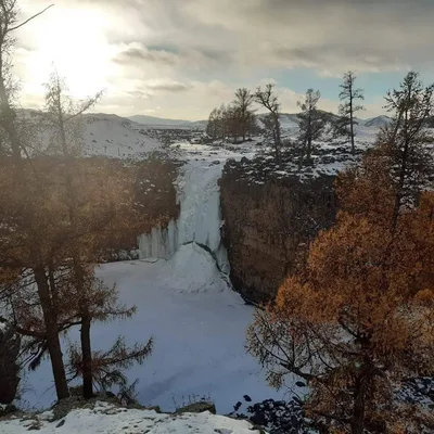 Ulaan Tsutgalan Waterfall — photo 3