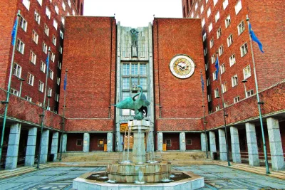 Hôtel de ville d'Oslo — photo 1