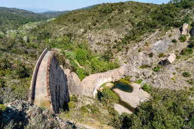 Ruines du barrage de Malpasset — photo 2