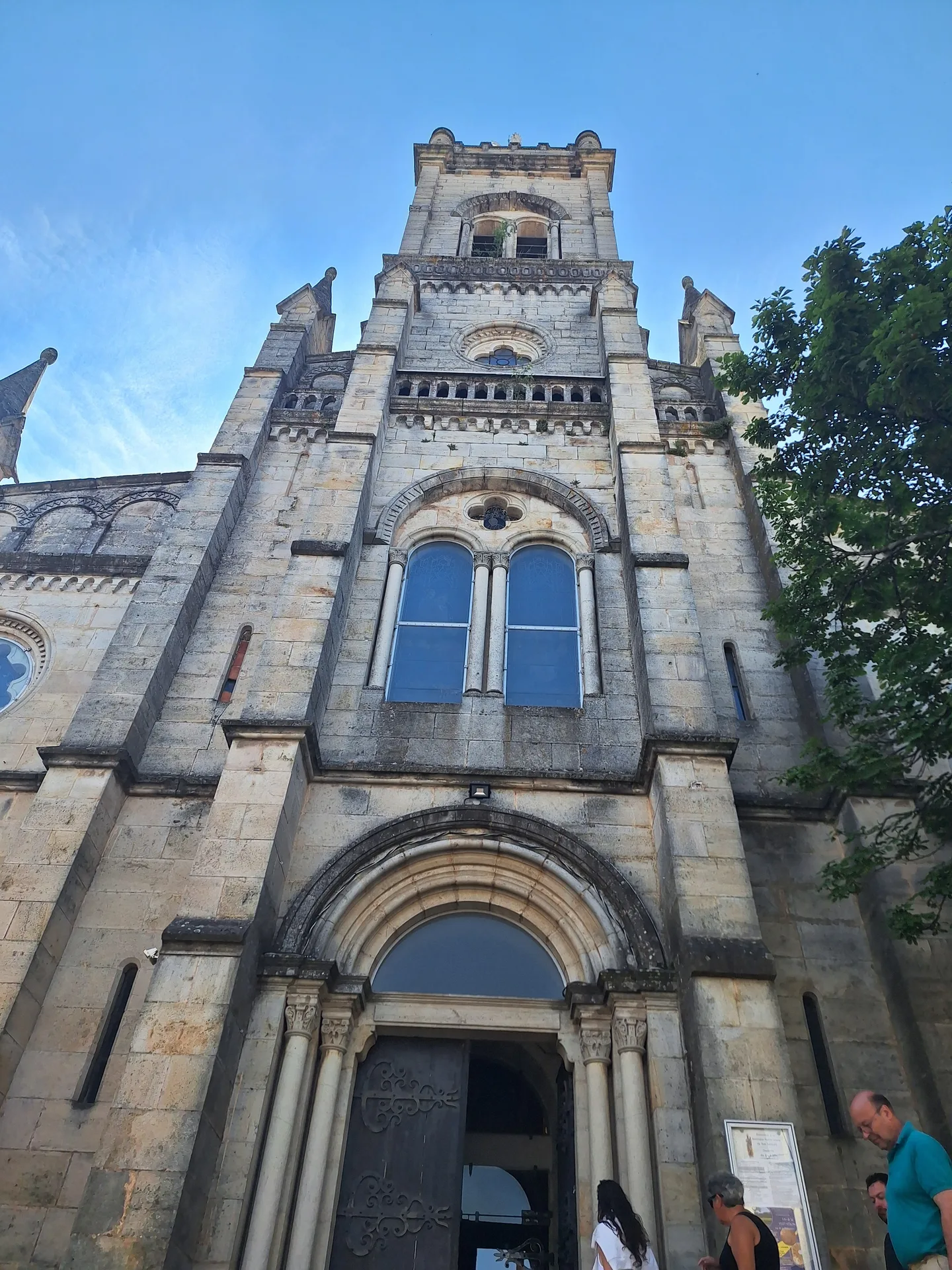 Basilique Notre Dame de Bon Secours