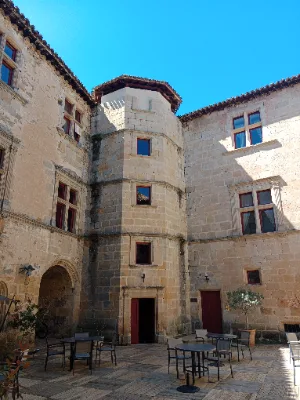 Château des Ducs de Joyeuses — photo 9