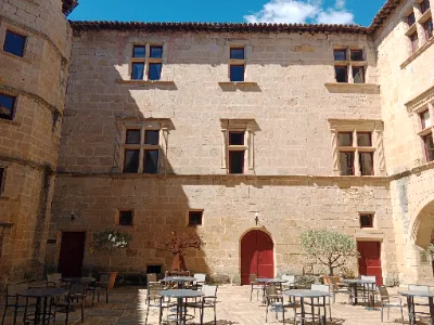 Château des Ducs de Joyeuses — photo 10