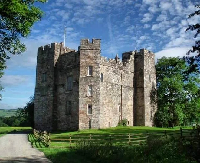Dacre Castle