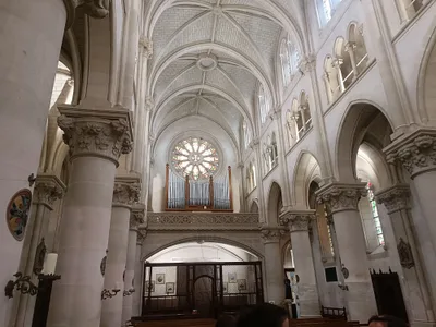 Monastère de la Puye — photo 1