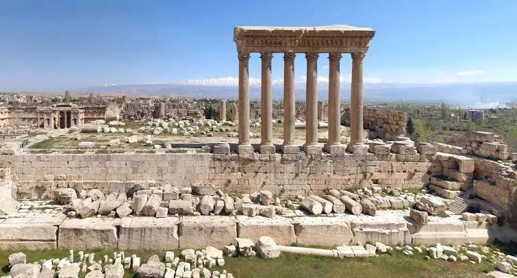 Complexe de temples antiques de Baalbek