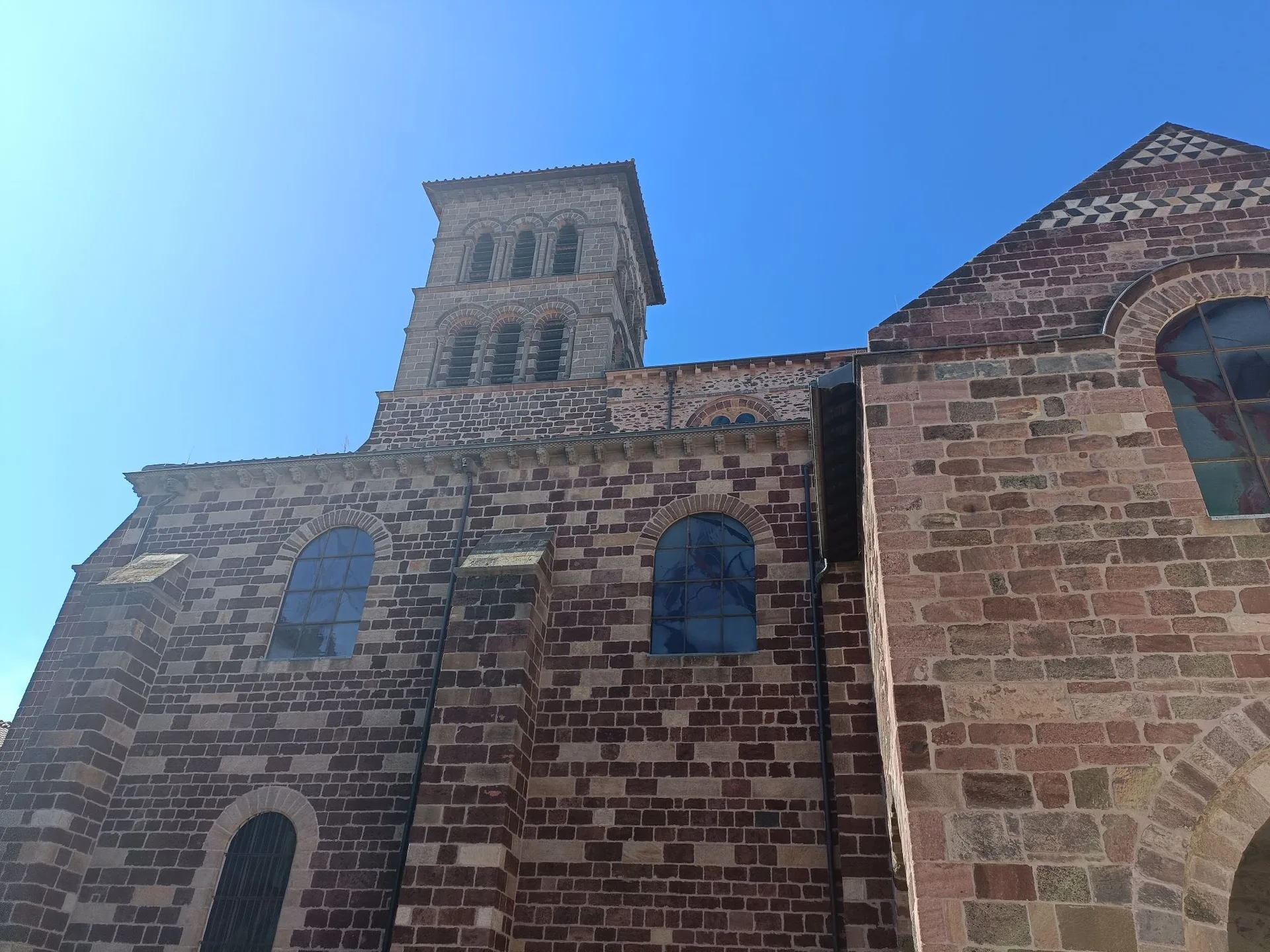 Basilique Saint-Julien