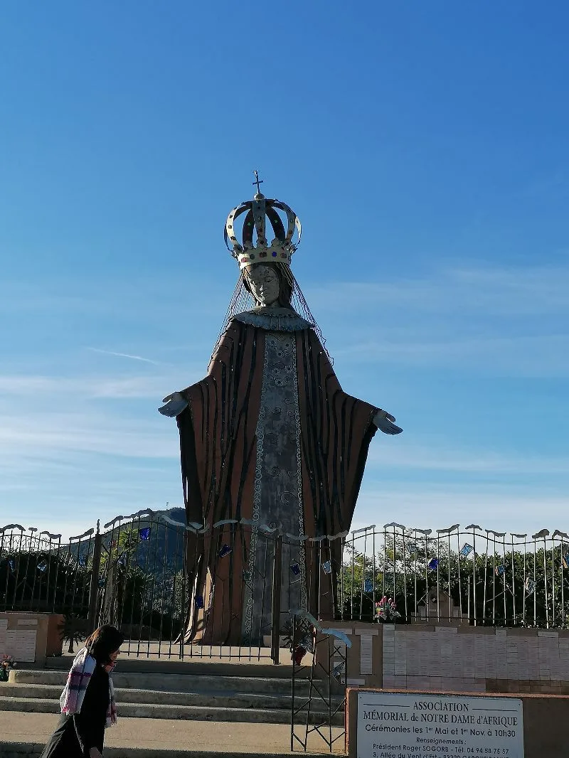 Memorial à Notre-Dame d'Afrique