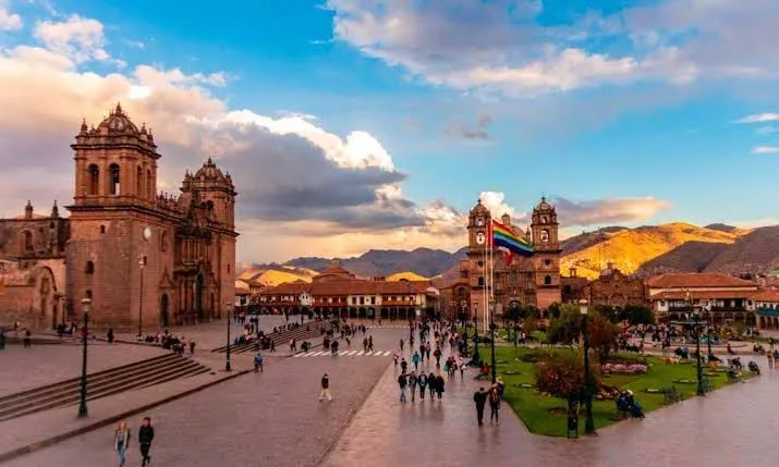 Plaza des Armas