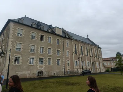 Monastère de la Puye — photo 3