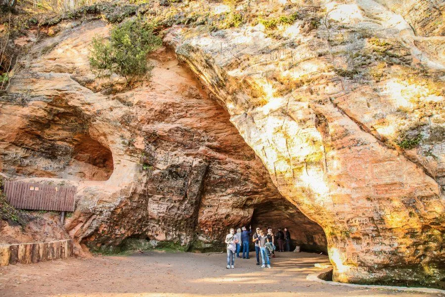 Gutman's Cave