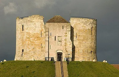 Clifford’s Tower in York