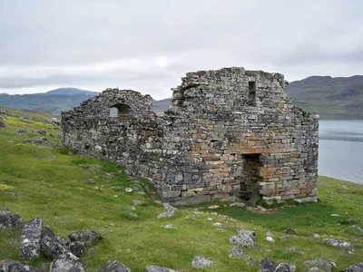 Hvalsey — photo 3