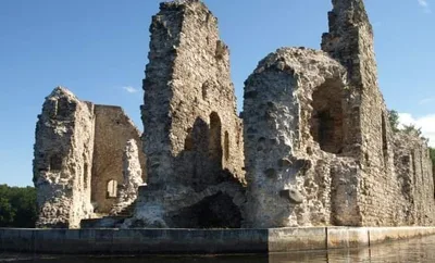 Kokneses castle ruins 1209 year — photo 4