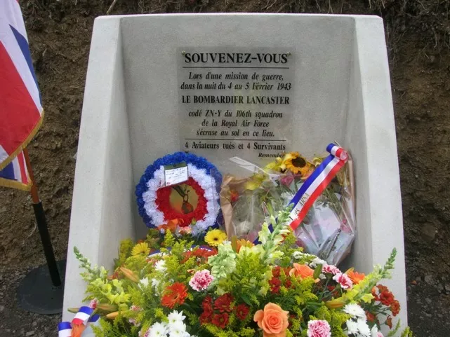 Stèle commémorative