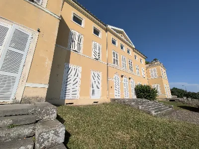 Château dE Bois Dieu — photo 3