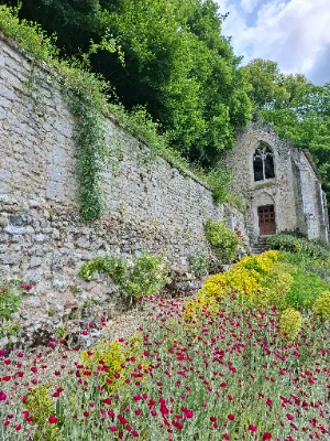 Abbaye de Fontaine-Guérard — photo 2