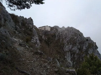 Village en ruines de Rocca Spaviera — photo 1