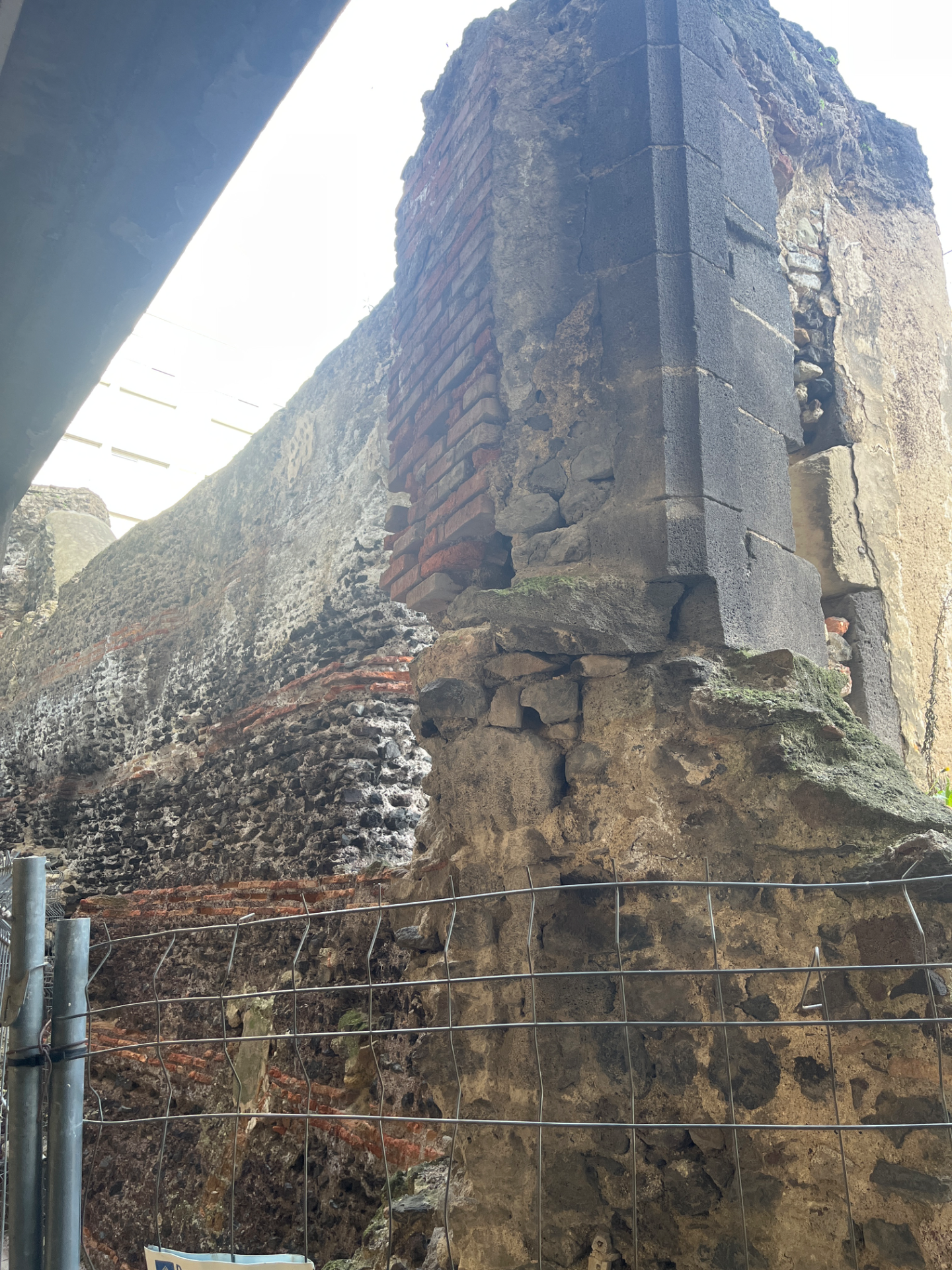 Le mur des sarrasins