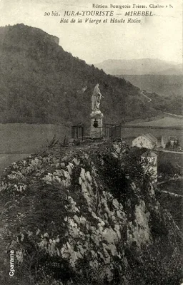 Ruines du Château de Mirebel — photo 1