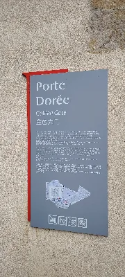 Porte dorée — photo 2