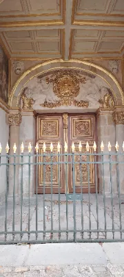 Porte dorée — photo 1