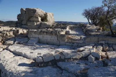 Castrum du Mont Paon — photo 4