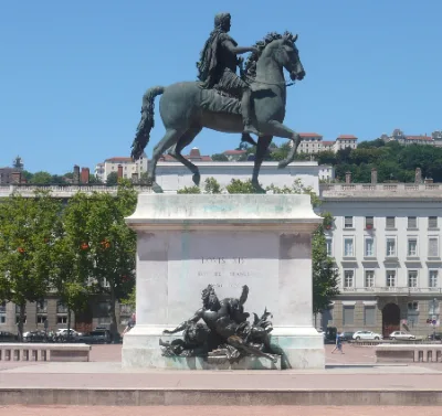 Monument à Louis XIV — photo 2