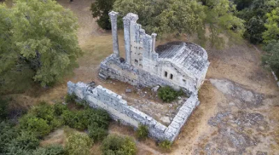 Temple romain de Château-Bas — photo 3