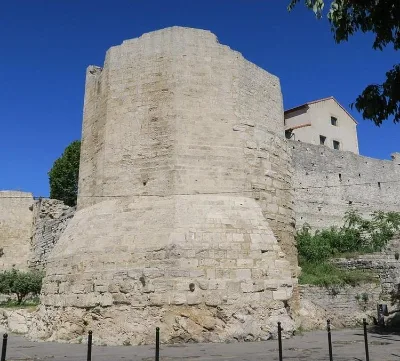 Tour des Mourgues & Remparts — photo 2