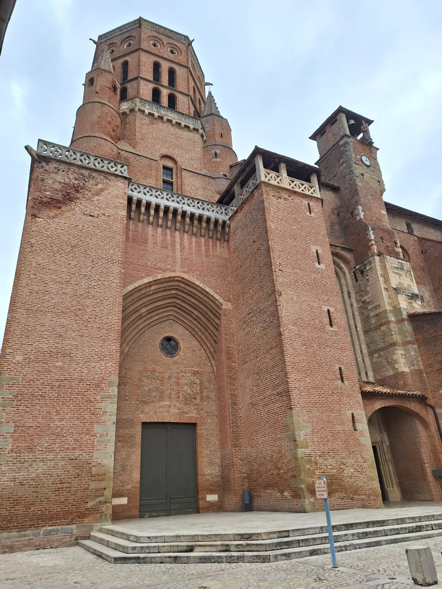 Cathédrale St Alain et son Jacquemart