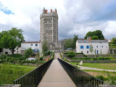 Château médiéval d’Oudon — photo 1