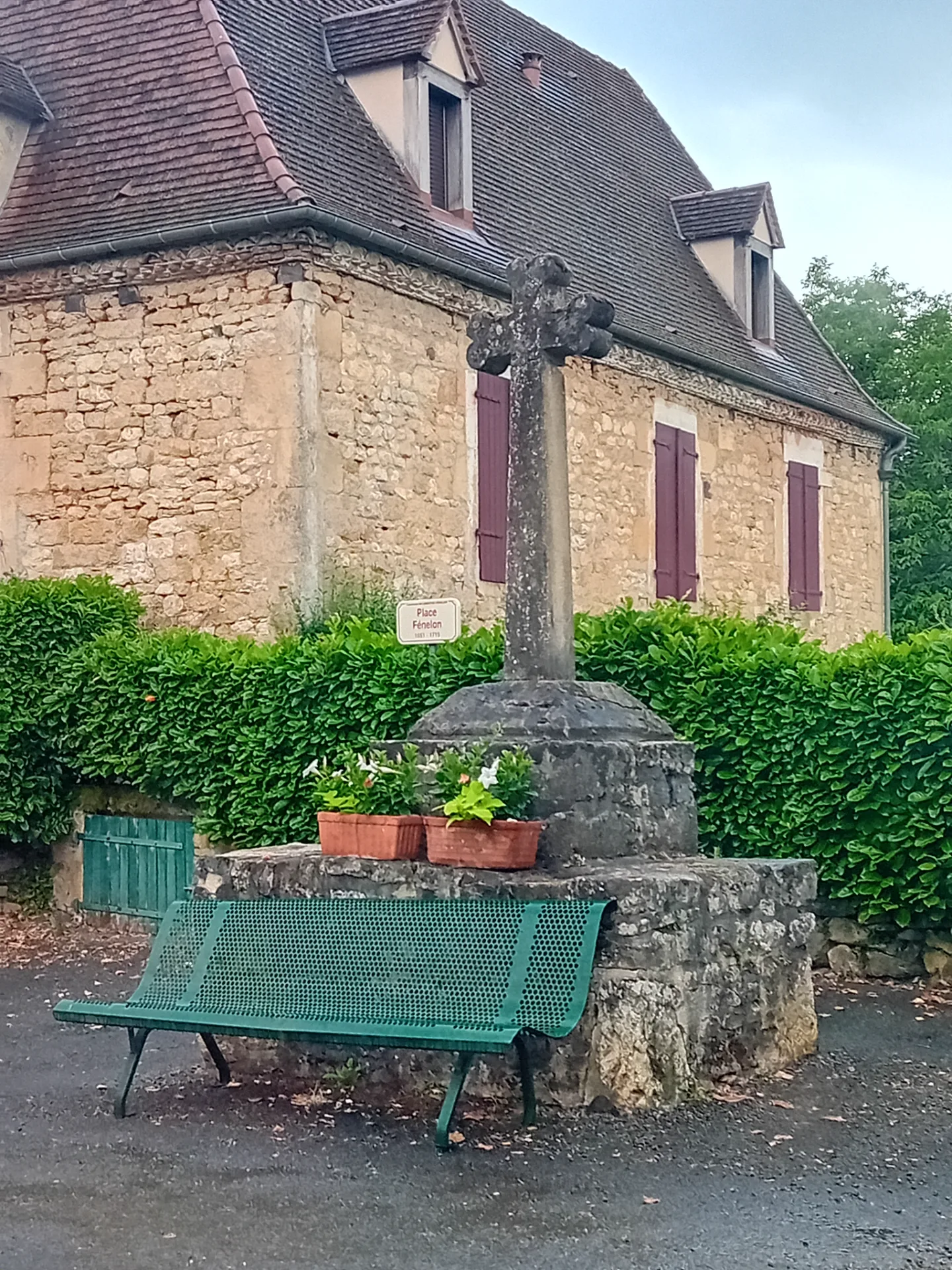 Croix de la place Fénelon