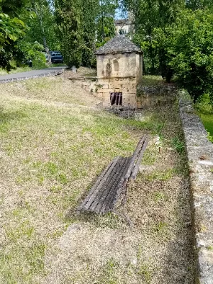 Fontaine de Fonteneuve — photo 2