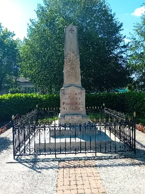 Monuments aux morts — photo 1