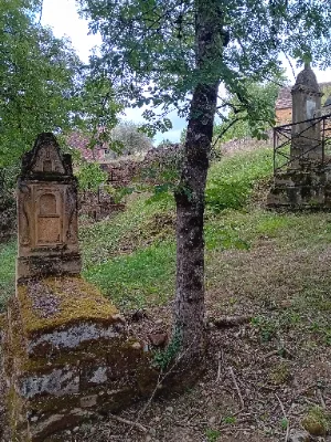 Ancien cimetière de Prouilhac — photo 1
