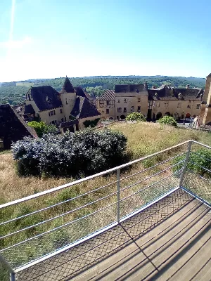 Esplanade du château — photo 9