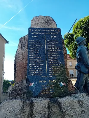 Monuments aux morts — photo 2