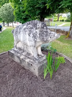La statue du Sanglier — photo 1