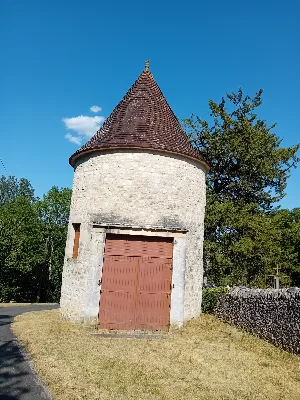 Vieille tour de St chamarant — photo 2