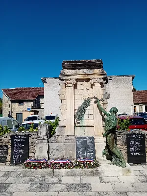 Monuments aux morts — photo 1