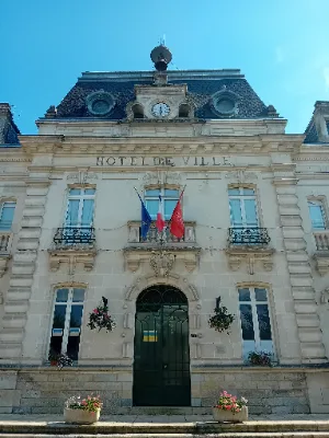 Hôtel de ville — photo 2